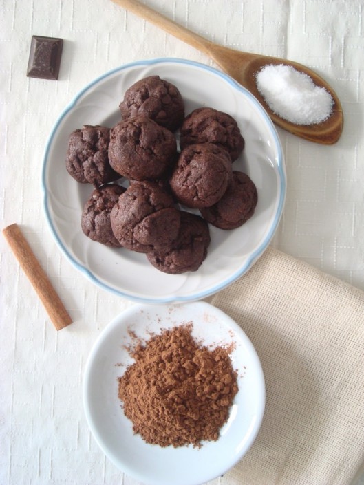 Vegan double chocolate cookies with olive oil - Βιγκαν μπισκότα σοκολάτας με ελαιόλαδο - Vegan in Athens 2